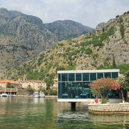 Vincenza Apartment Kotor Luaran gambar