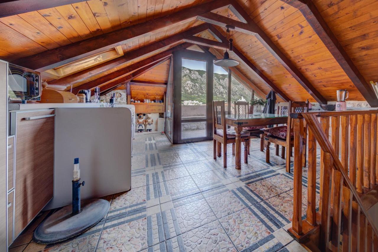 Vincenza Apartment Kotor Luaran gambar
