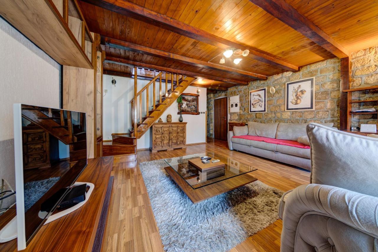 Vincenza Apartment Kotor Luaran gambar