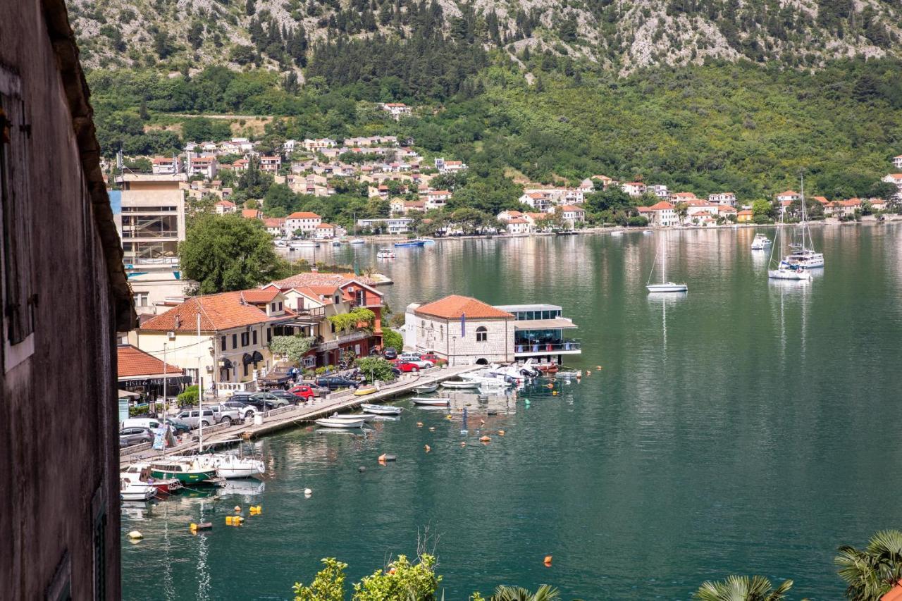 Vincenza Apartment Kotor Luaran gambar